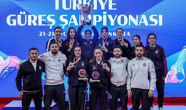 Büyükler Kadınlar Güreş Şampiyonası&#039;nda İstanbul Büyükşehir Belediyesi Birinci!