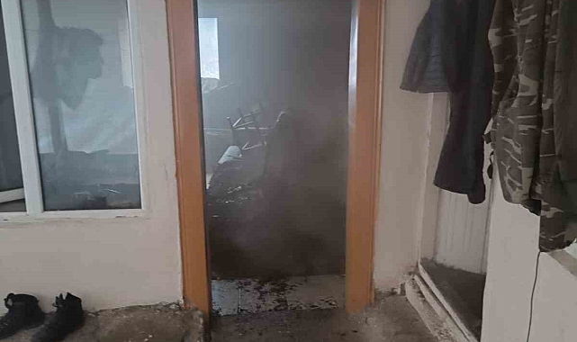 Çatak&#039;ta Ev Yandı: Aile Mahcup Oldu