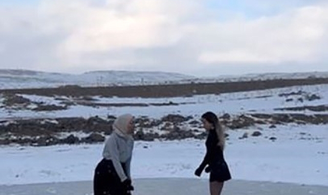 Çıldır Gölü, Buz Patencilerin Yeni Mekanı Oldu