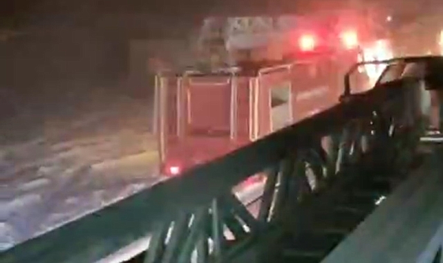 Donan Hortumlar ve Kahraman İtfaiyeciler