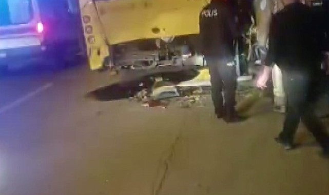 Duran İETT otobüsüne arkadan çarptı: 1 ölü 2 yaralı