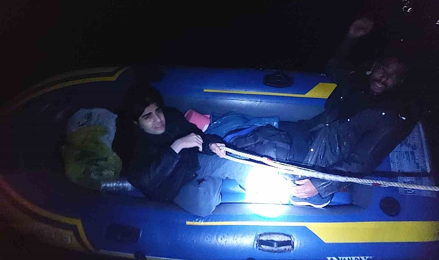 Ege&#039;de Dramatik Kurtarma Operasyonu: 40 Düzensiz Göçmen Yaşamla Buluştu