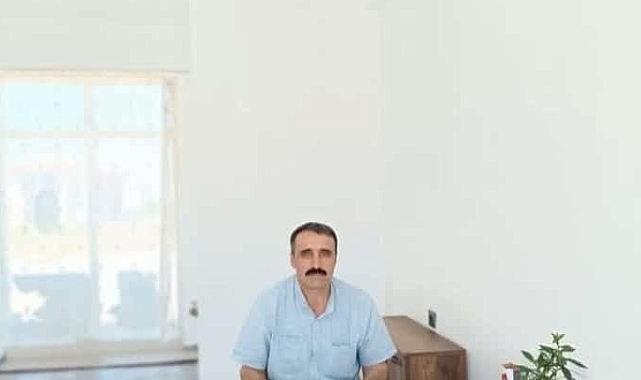 Elazığ&#039;da güneş enerjisinden sızan suyu tamir etmek isteyen muhtar, çatıdan düşerek hayatını kaybetti