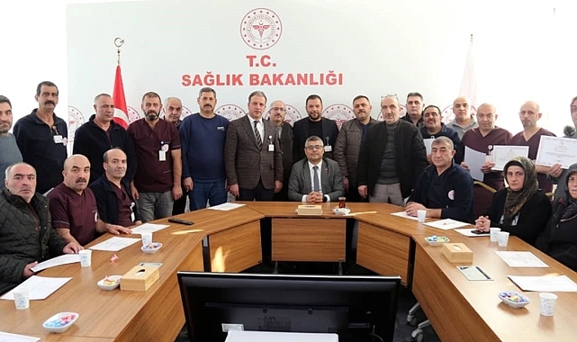 Erzurum Şehir Hastanesi&#039;nde Vefa Töreni: 20 Yılın Emeğine Teşekkür