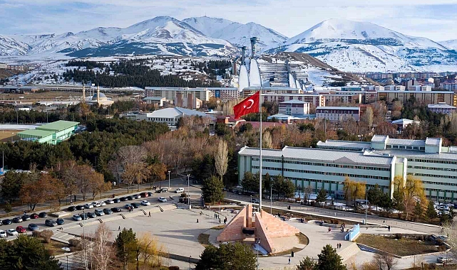 Erzurum Üniversiteleri ÜNİDES Programında Parladı!