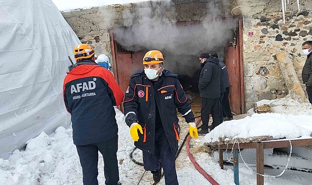 Erzurum&#039;da ahır yangını