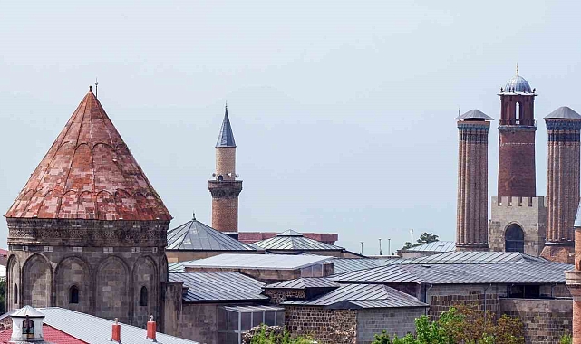 Erzurum&#039;un Zengin Gastronomisi ve Kültürel Mirası: Coğrafi İşaretli Ürünler