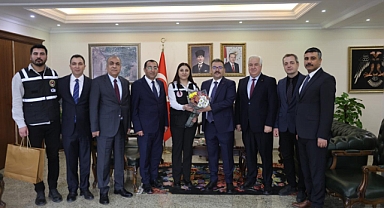 Gürbulak Gümrük, Dünya Gümrük Günü'nde Iğdır Valisi'ni Ziyaret Etti