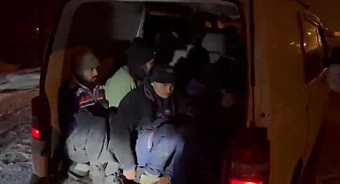 Iğdır'da Düzensiz Göç Operasyonu: 15 Afganistan Uyruklu Düzensiz Göçmen Yakalandı!