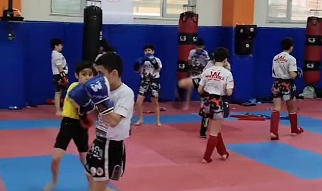 Iğdır&#039;da Gençler Muay Thai ile Hayatına Renk Katıyor