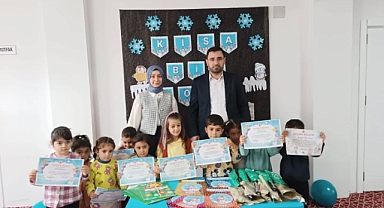 Iğdır'da Minik Eller Kur'an Sevdasıyla Buluştu: Karne Sevinci