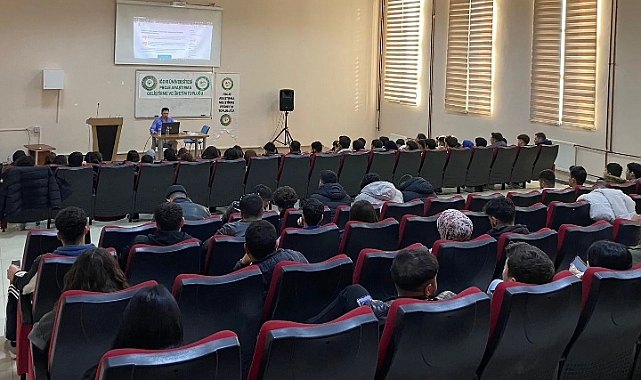 Iğdır Üniversitesi&#039;nde TÜBİTAK 2209 Proje Eğitimiyle Öğrenciler Geleceğe Hazırlanıyor