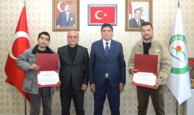 Iğdır Üniversitesi&#039;nde Uluslararası İş Birliği: Cezayirli Araştırmacılara Sertifika Töreni