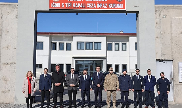 Iğdır Valisi Turan ve Başsavcısı Dede, Cezaevlerini Ziyaret Etti