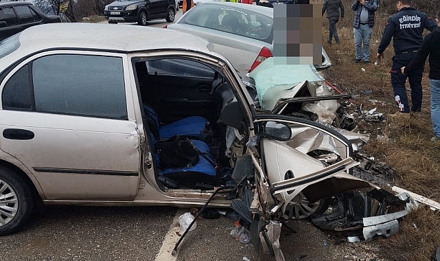 Isparta&#039;da Kafa Kafa Çarpışması: 1 Ölü, 3 Yaralı