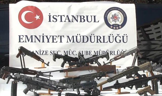 İstanbul&#039;da Büyük Operasyon: 51 Şüpheli Yakalandı, Tonlarca Silah Ele Geçirildi