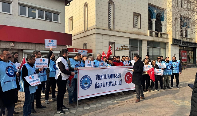 KAMU-SEN ek zam ve refah payı için Iğdır’da sokağa indi