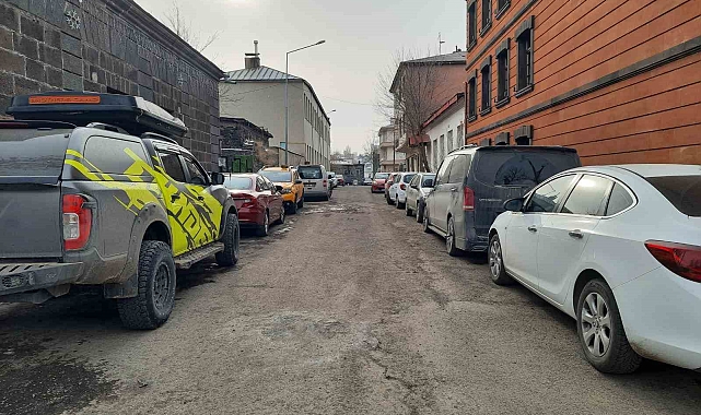 Kars, Doğu Anadolu&#039;da En Fazla Araca Ev Sahipliği Yapıyor