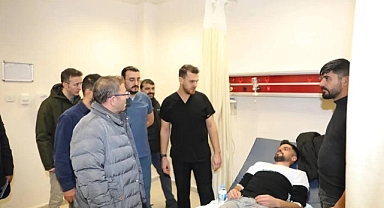 Kars Valisi Yaralıları Ziyaret Etti: Kağızman Kavşağı Kazası