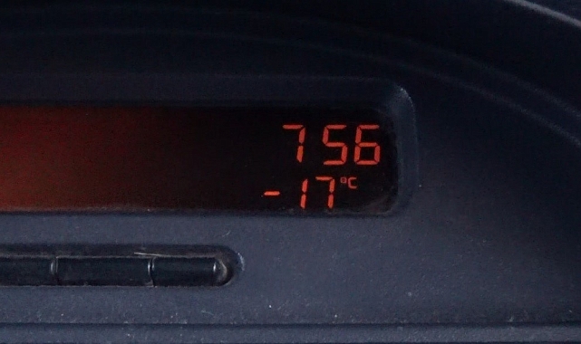 Kars&#039;ta dondurucu soğuk