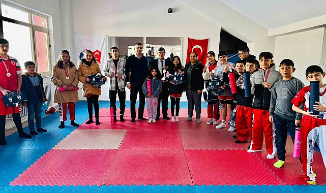 Kick Boks Takımı 32 Madalya ile Zirvede!