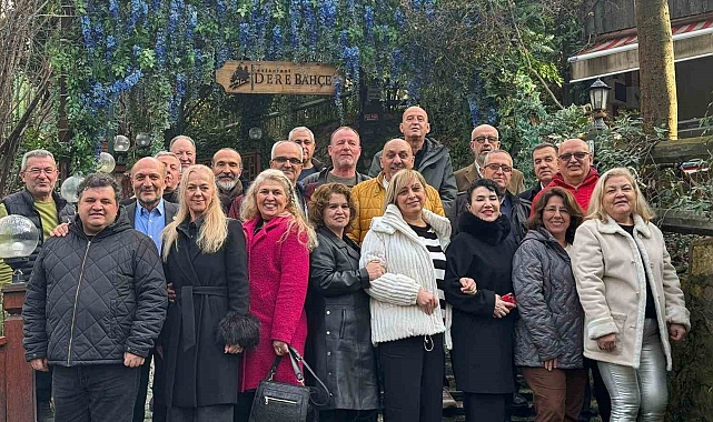 Lise arkadaşları 40 yıl sonra buluştu