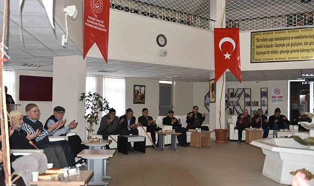 Miraç Kandilinde Huzurevi Sakinleri Unutulmadı