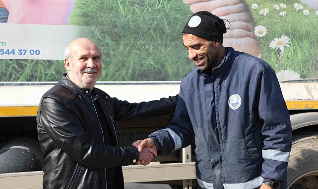 Mudanya&#039;da Dürüstlük Örneği: Çöp Konteynerinde Bulunan Cüzdan Sahibine Teslim Edildi