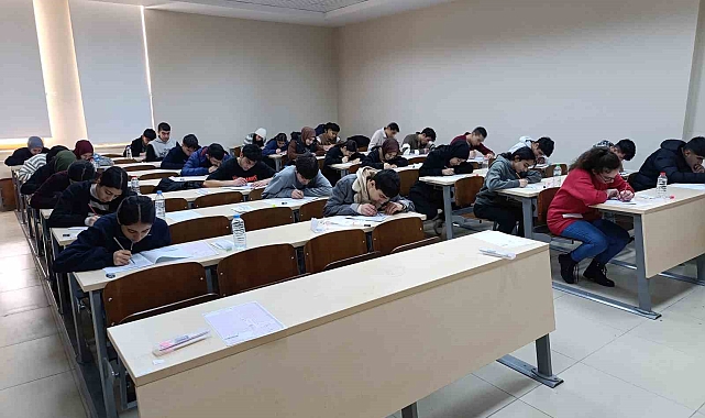 Patnos Selahaddin Eyyubi Fen Lisesi Öğrencileri Gerçek Sınav Deneyimi Yaşadı
