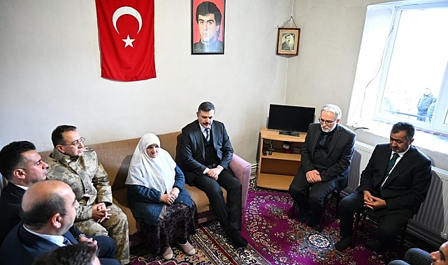 Şehit annesine ziyaret