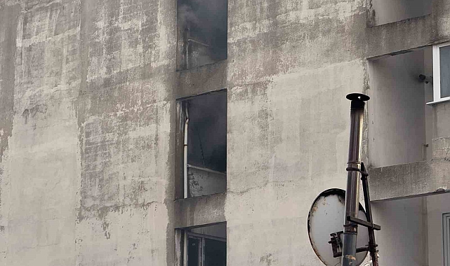 Şehrin göbeğinde korkutan yangın