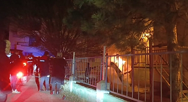 Son dakika! Iğdır Hüsnü M. Özyeğin İlkokulunda yangın!