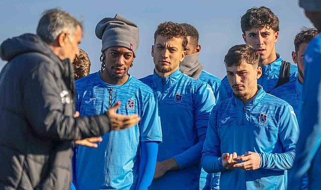Trabzonspor&#039;da Şenol Güneş, deplasman sorunu üzerinde duruyor