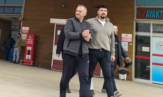 Uyuşturucu tacirleri 60 gram bonzai ile yakalandı