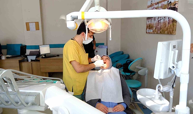 Van Ağız ve Diş Sağlığı Merkezi İmplant Tedavisiyle Gülümsüyor