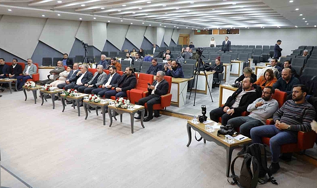 Van TSO Başkanı Takva&#039;dan Önemli Açıklamalar: 2025 Hedefleri ve Değerlendirmeler