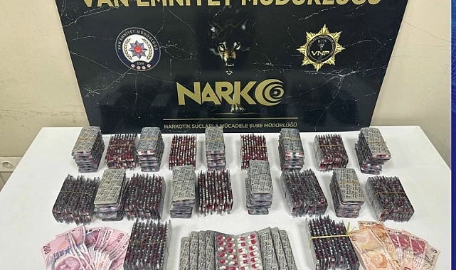 Van&#039;da Büyük Uyuşturucu Operasyonu: 5 Bin 838 Adet Sentetik Ecza Ele Geçirildi