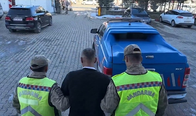 Van&#039;da Göçmen Kaçakçılığına Darbe: 7 Düzensiz Göçmen Yakalandı, 2 Şüpheli Tutuklandı