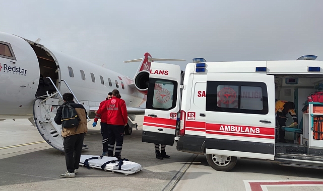 Van&#039;dan İzmir&#039;e Yaşam Uçuşu: Kalp Hastası Çocuk Ambulans Uçakla Sevk Edildi