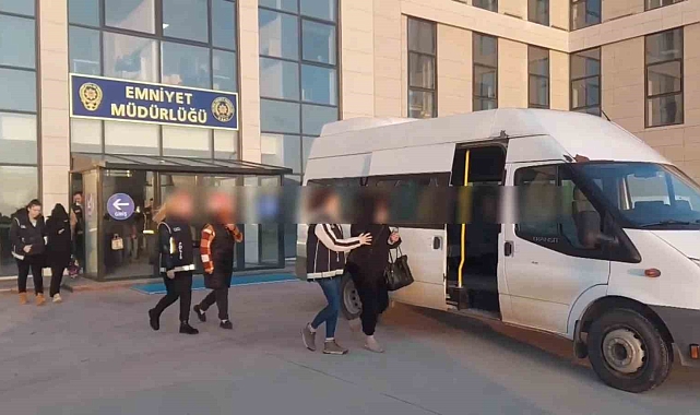 Yalova&#039;da İnsan Ticareti Ağı Çökertildi: Yaşlı Bakıcılığı Maskesi Altında Fuhşa Zorlama