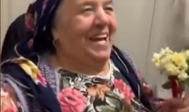 50 Yıllık Aşka Torunlardan Duygulandıran Sürpriz