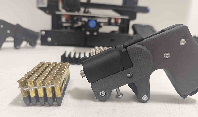 Ankara&#039;da Üç Boyutlu Yazıcıyla Suikast Silahı Üreten Şüpheli Yakalandı