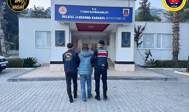 Antalya&#039;da 3 günde 197 aranan şahıs yakalandı