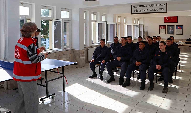 Askerlere evlilik öncesi bilinçlendirme eğitimi