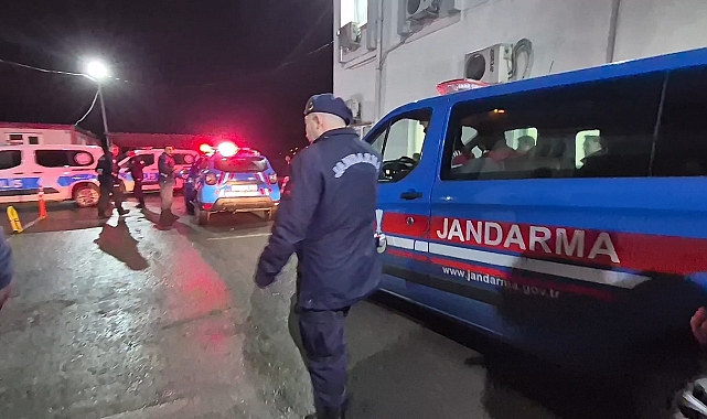 Bartın&#039;da önce eğlence merkezi ardından hastane karıştı: 3 yaralı