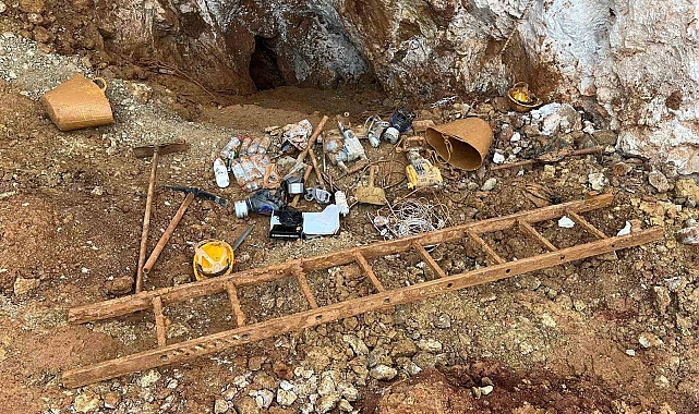 Didim&#039;de Tarihi Eser Kaçakçılarına Büyük Darbe: 10 Şüpheli Suçüstü Yakalandı