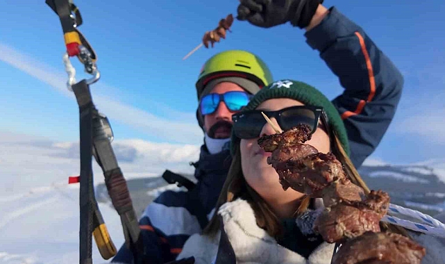Erzurum&#039;da Gökyüzünde Cağ Kebabı Keyfi