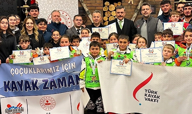 Erzurum&#039;da &quot;Kar Taneleri&quot; Projesiyle 550 Çocuk İlk Kez Kayak Yaptı