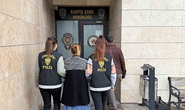 İki evden 370 bin TL&#039;lik altın çalan şahıslar yüzlerini kapatsa da polisten kaçamadılar