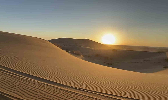 İran&#039;ın Verzene Çölü, turistlerin ilgisini çekiyor